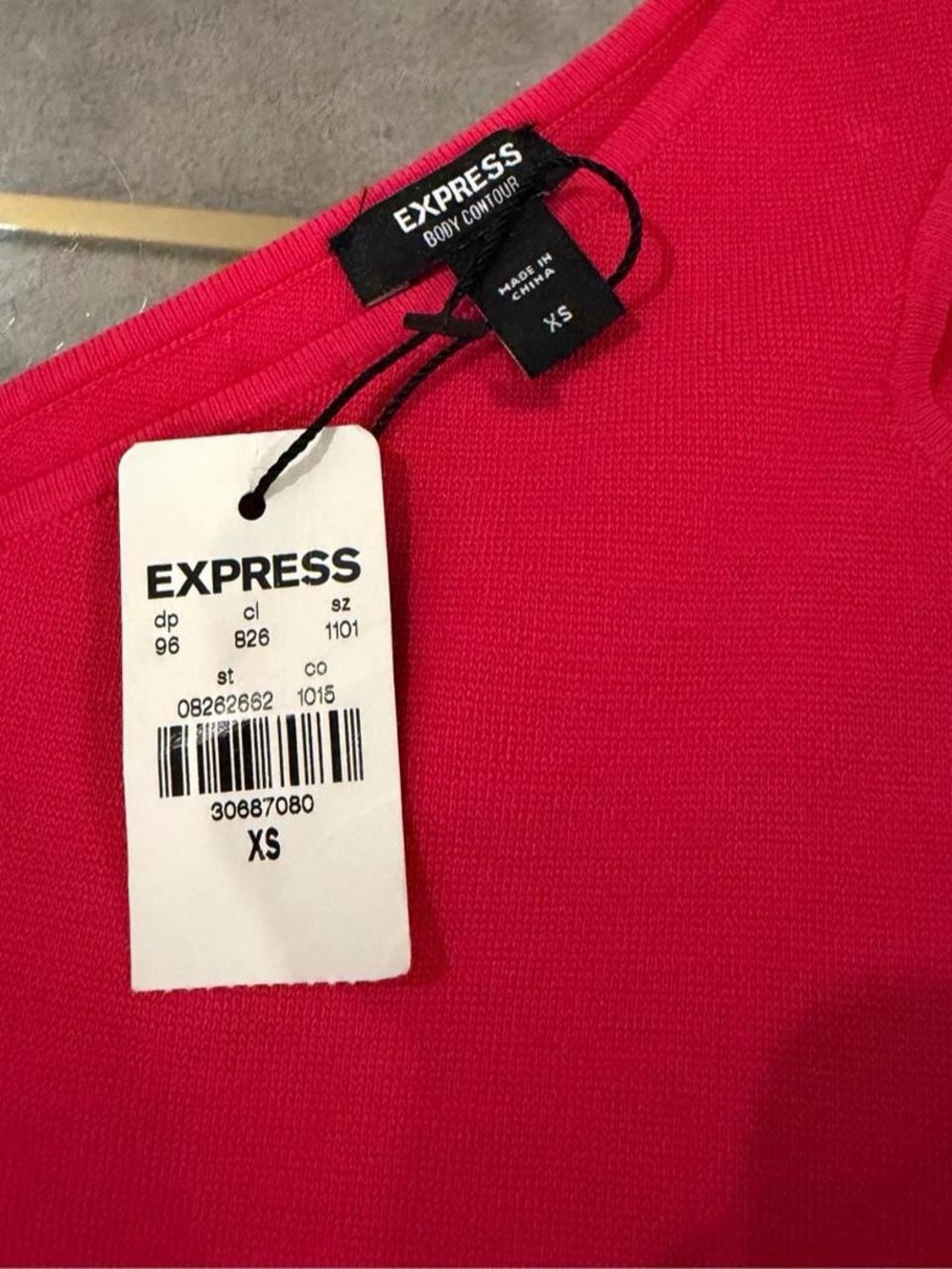 Express One-Shoulder Ribbed Tank Top - Pink - Picture 3 of 3